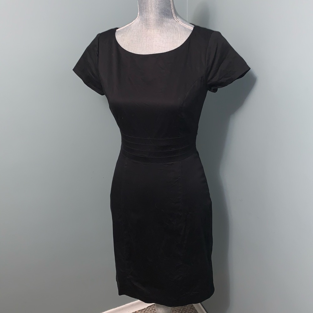 FOREVER 21 little black mini dress office wear women’s size 4
